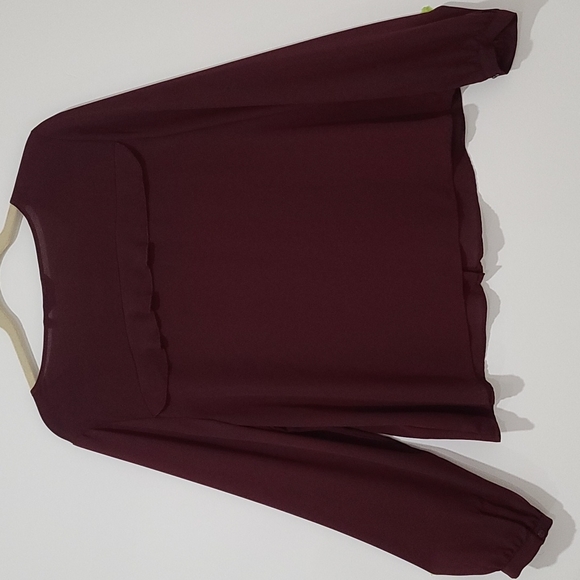 Sheer burgundy blouse - Picture 3 of 3